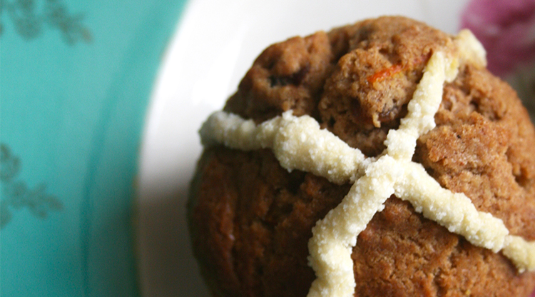 Paleo ‘Hot Cross Bun’ Muffins
