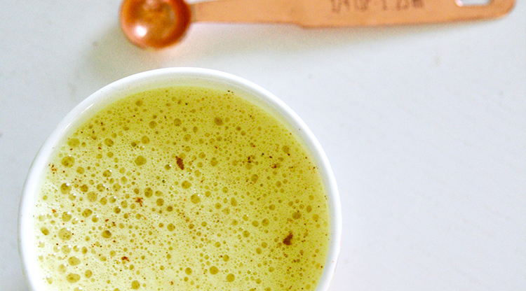 Turmeric Latte – 3 Ways! {Dairy & Sugar-free)